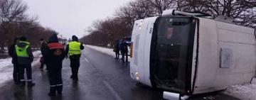 На трассе перевернулся пассажирский автобус Херсон-Одесса: чудом обошлось без жертв