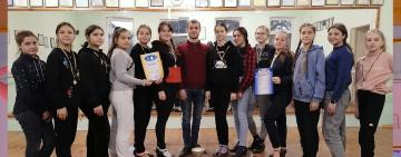 Народный танцевальный коллектив "Надречняночка" встречает Новый год с очередной победой!