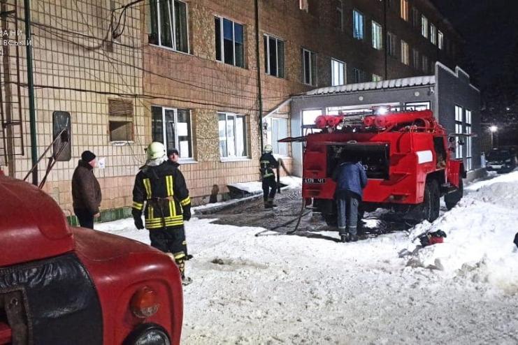 В больнице на Прикарпатье произошёл пожар: есть погибшие