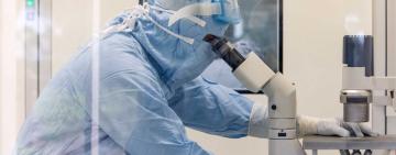 У Японії розробили вакцину, яка захищатиме від коронавірусу все життя