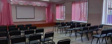 У Долинівський школі нова актова зала