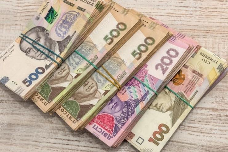  Безработным украинцам будут выдавать по 100 тыс грн на собственное дело
