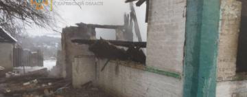 В Украине мальчик-сирота с соседом спасли троих детей и пенсионерку 