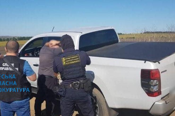НЕЗАКОННА ПОРУБКА ЛІСУ НА МАЙЖЕ 10 МЛН ГРН – СУДИТИМУТЬ ДЕПУТАТА МІСЬКРАДИ НА ОДЕЩИНІ ТА СІМОХ ЙОГО СПІЛЬНИКІВ 