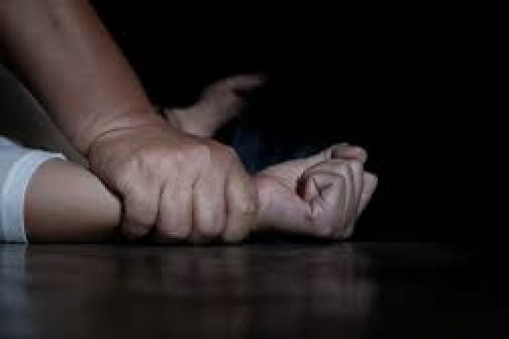 В Одессе суд вынес приговор мужчине, который изнасиловал 16-летнюю девушку с ДЦП