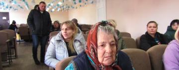 Старики возмущены новым порядком оплаты за свет