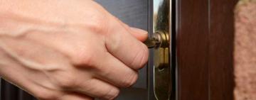 Закрывайтесь на ключ даже днем: в Килии произошла странная кража