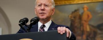 Байден призвал американцев немедленно покинуть Украину из-за угрозы вторжения РФ