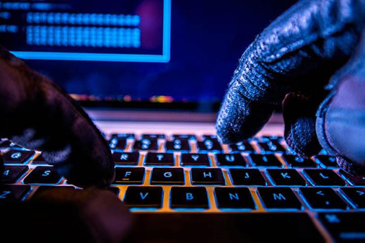 DDoS-атака: не работают сайты Минобороны, ВСУ, приложения двух банков