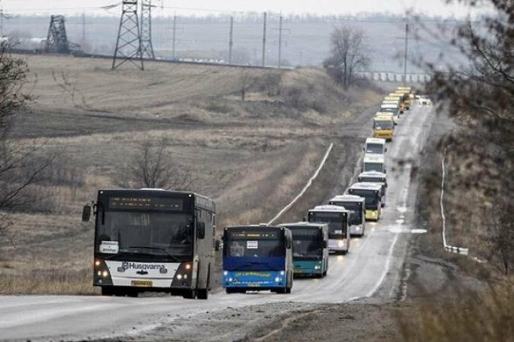 Евакуація в "ДНР" розпочалась: черги всюди, ревуть серени. Що вібдувається?