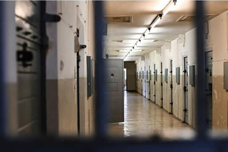 В бывшем Саратском районе школьников отправили в тюрьму