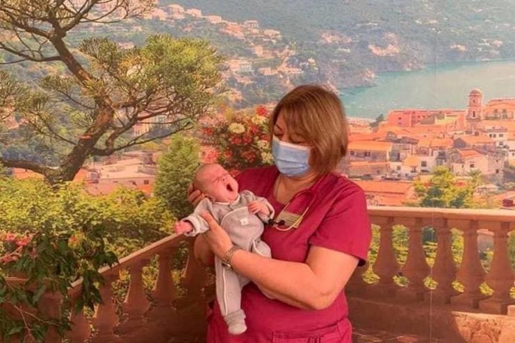 В Одесі виходили двох малюків із екстремально низькою масою тіла