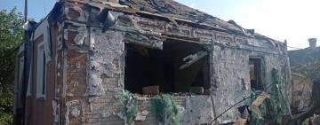 На Донбасі російські загарбники обстріляли 49 населених пунктів, багато руйнувань: 4 загиблих
