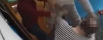 На прохання не шуміти – молотком по голові: в Ізмаїлі майстер з ремонту побив чоловіка