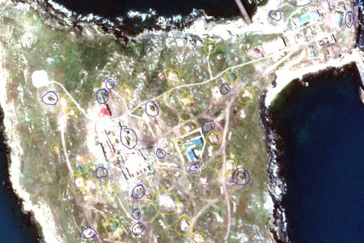 Військовий аналітик пояснив для чого росіяни стягнули техніку на острів Зміїний Одеської області 