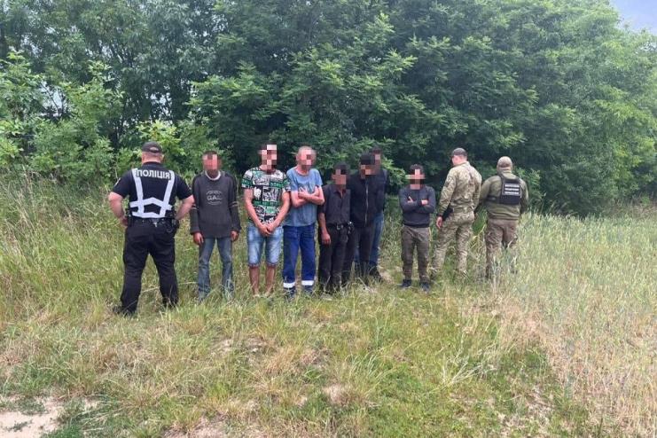Прикордонники назвали кількість українців, які намагалися незаконно перетнути кордон 