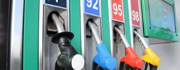 У липні обмеження на кількість пального скасують