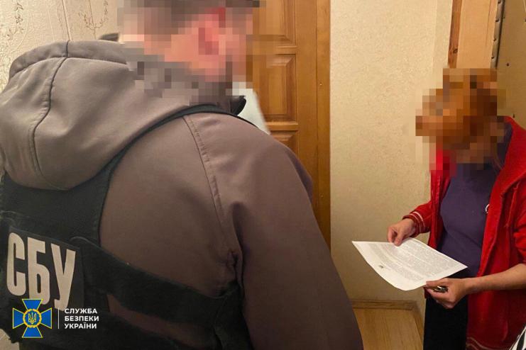 Ув’язнено помічницю керівника окупаційної адміністрації Херсону, яка закликала відновити срср – СБУ (відео)
