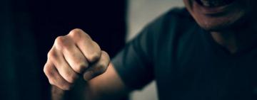 Побив до коми: на Одещині 19-річний хлопець хотів вбити власну тітку