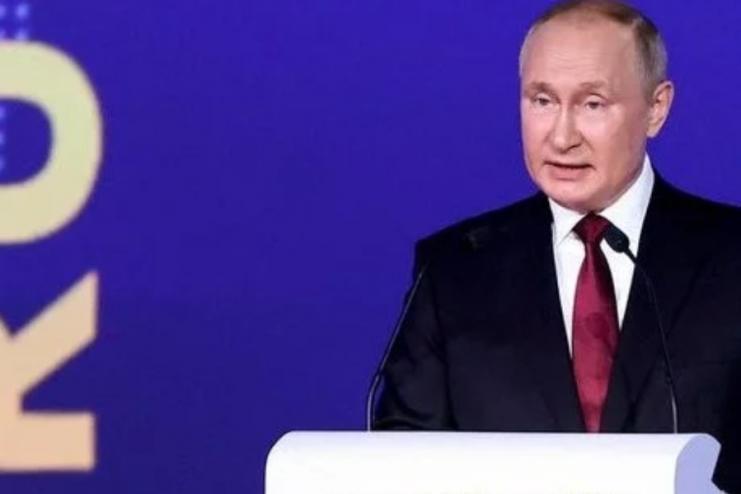 Путін заявив, що російські війська відійшли від Києва, щоб створити умови для переговорів