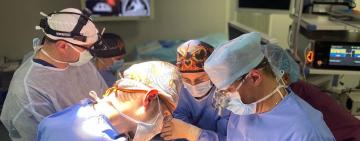 Вперше українські лікарі провели дитині пластику трахеї з використанням ЕКМО