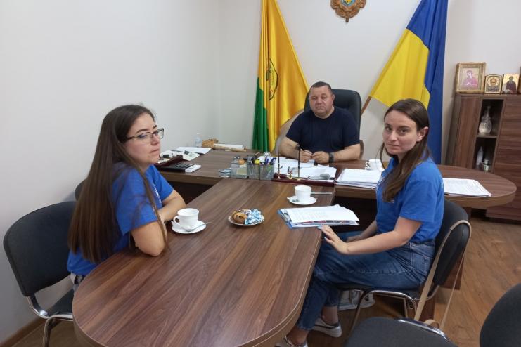 Тарутинська громада продовжує підтримувати переселенців