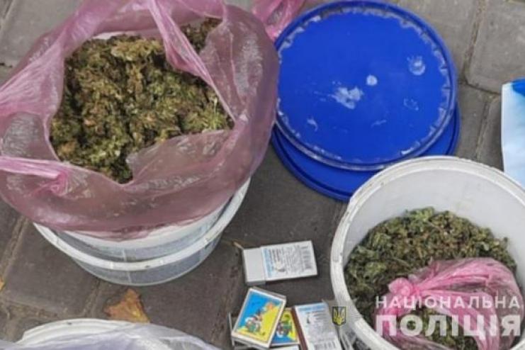 Поліцейські викрили 45-річного жителя Болградщини у незаконному зберіганні наркотиків 