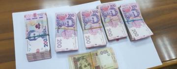 В ОДЕСІ ДВОХ ПОСАДОВЦІВ «УКРЗАЛІЗНИЦІ» ЗАТРИМАНО НА ОДЕРЖАННІ  ХАБАРЯ