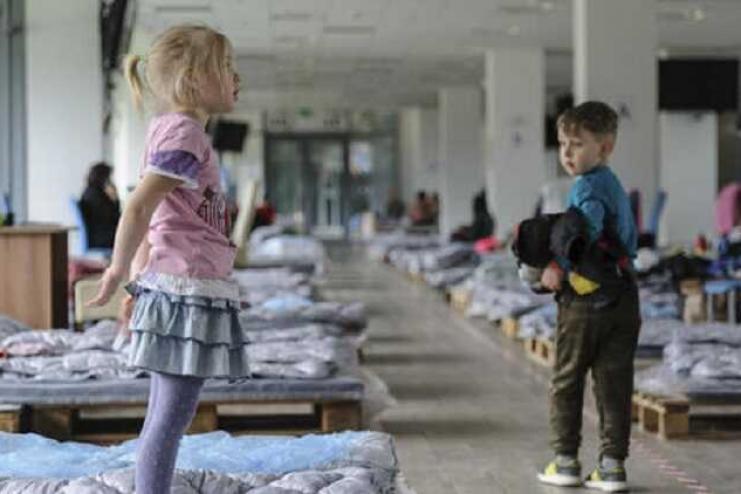 Загарбники намагаються депортувати понад 100 дітей з Луганщини в росію