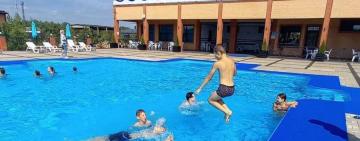 Більше 200 дітей Вилківської громади мали змогу оздоровитись у готельно-ресторанному комплексі