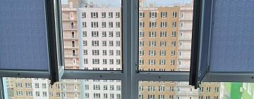 Знову фатальна трагедія: в Одесі трирічна дівчинка випала з вікна 20-го поверху