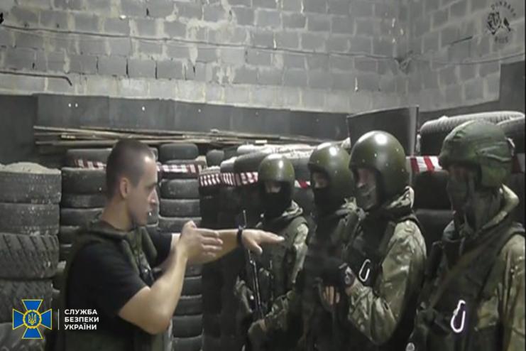 ​​СБУ завершила розслідування щодо ексспівробітника, який у 2014 році очолив «внутрішні війська днр»