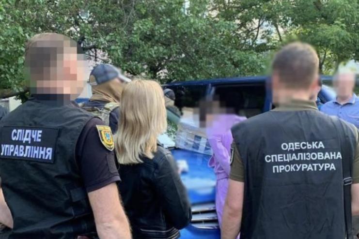  В Одесі судитимуть бійця ТрО, який продавав військову амуніцію
