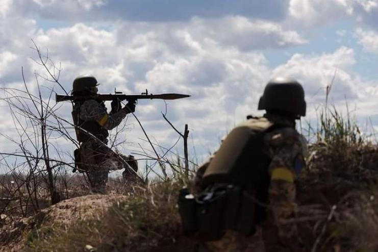 Прогнози на наступні шість місяців війни, - The Guardian