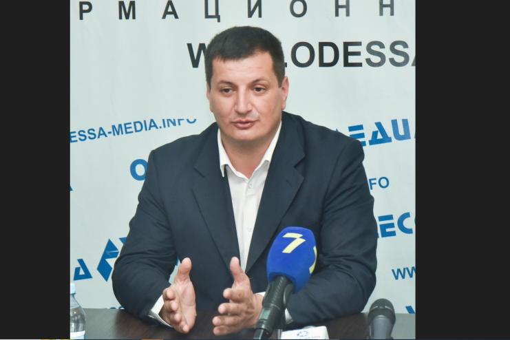Суд поновив повноваження очільника громади на Болградщині, недовіру якому висловлював депкорпус