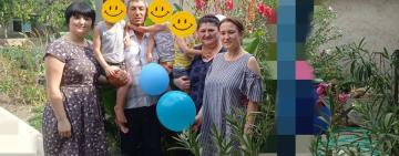 На Одещині три братики-сироти знайшли родину і вперше побачили один одного