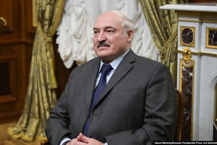 Лукашенко доручив розпочати підготовку Білорусі до оборони «за нормами воєнного часу»