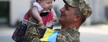 Верховна Рада розширила коло осіб, що мають право на демобілізацію: які правки внесли перед прийняттям закону