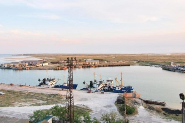 Азовське море "набуде статусу виключно внутрішнього" після анексії Херсонської області, - Константинов