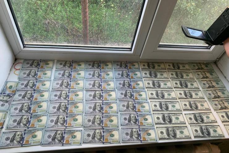 Привласнили більше 300 тисяч гривень українців: на Одещині викрили групу шахраїв