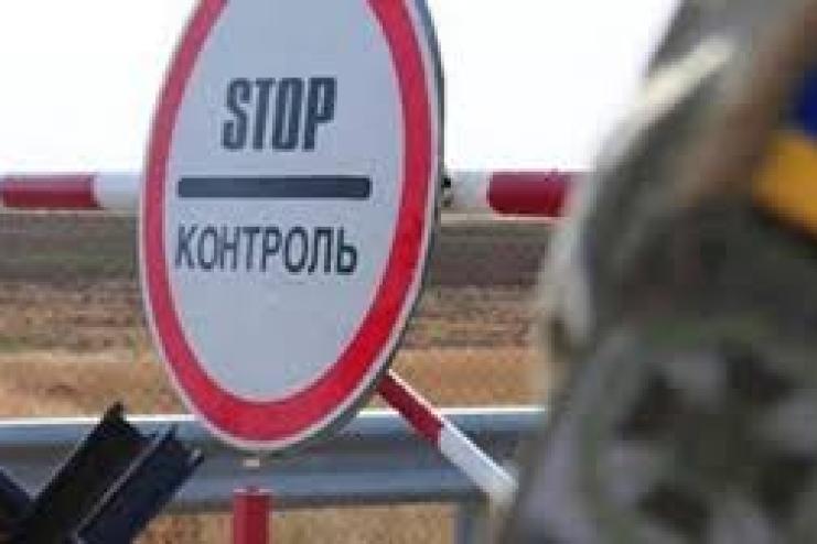 На Одещині прикордонники затримали осіб, які намагались незаконно переправити чоловіків до Молдови