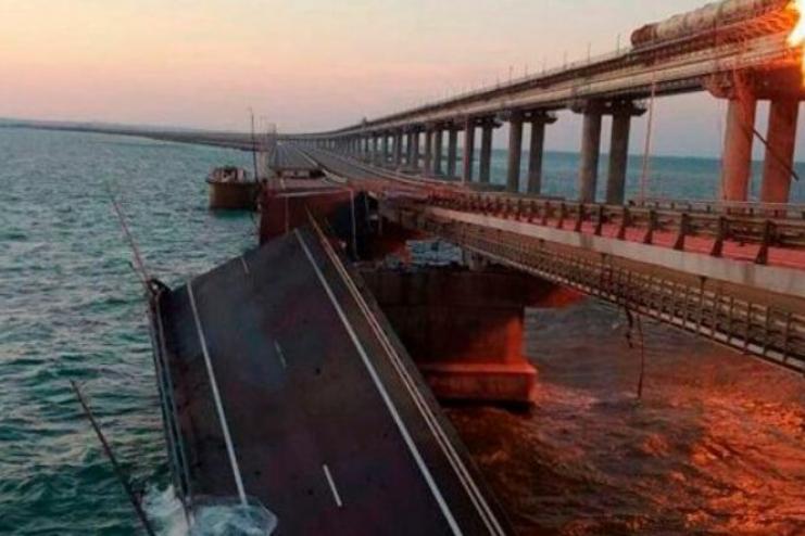 Україна не є замовником "теракту" на Кримському мості, - Зеленський