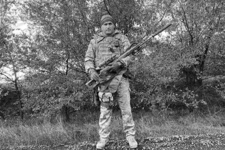 Сьогодні Одещина прощається з батьком двох дітей, розвідником-стрільцем-снайпером Сергієм Круліком