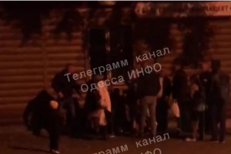 В Одесі посеред вулиці вбили поліцейського