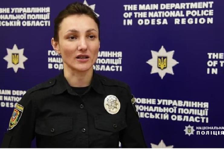 Одеські поліцейські опікуються долею народженого в катакомбах немовляти