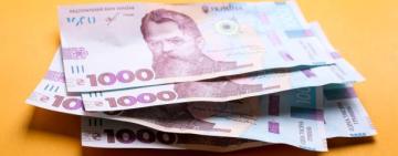 Накинули на дороги, партії і "телемарафон". Що змінилося в держбюджеті на 2023 рік