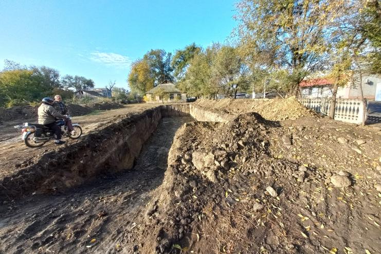 У Тарутинській ТГ триває будівництво шкільних укриттів