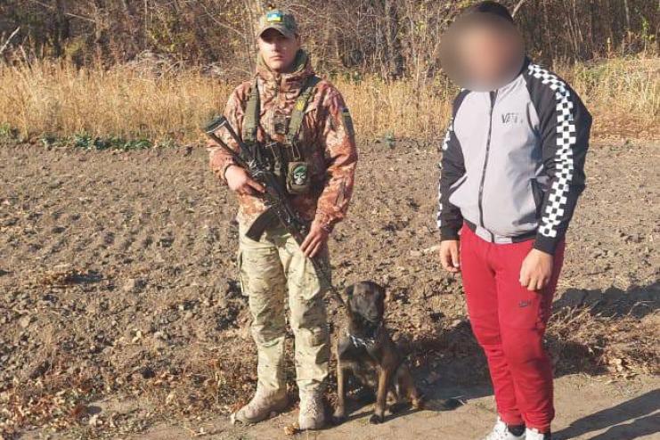 На Одещині службовий собака допоміг прикордонникам затримати порушника кордону