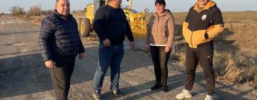 Ремонт дороги своїми силами на ділянці "Ярове-Рівне-Лужанка"