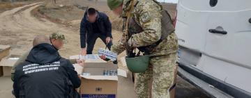 У Вилківській громаді охоронці правопорядку затримали автомобіль з контрафактом